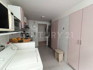 Apartamento para venta en Puente Largo