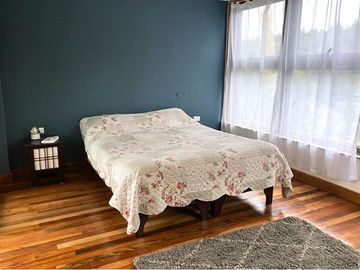 Gran Chalet con Terreno Agroresidencial