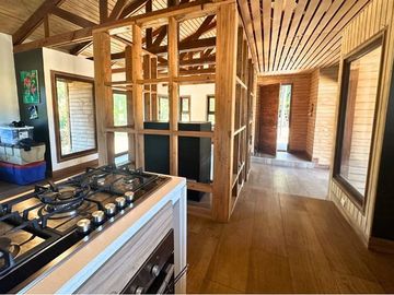 Gran Chalet con Terreno Agroresidencial