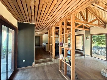 Gran Chalet con Terreno Agroresidencial