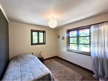 Gran Chalet con Terreno Agroresidencial