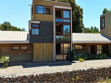 Gran Chalet con Terreno Agroresidencial