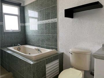 Casa En Venta En Lomas Del Angel La Calera