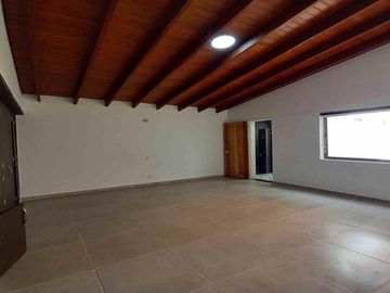 CASA EN ARRIENDO EN GUAYACANES/MANIZALES