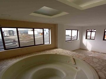 CASA EN ARRIENDO EN GUAYACANES/MANIZALES