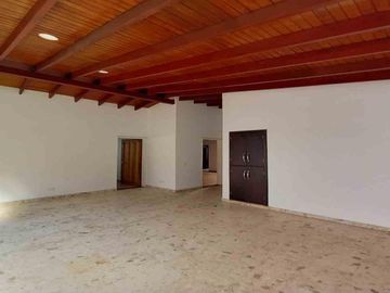 CASA EN ARRIENDO EN GUAYACANES/MANIZALES
