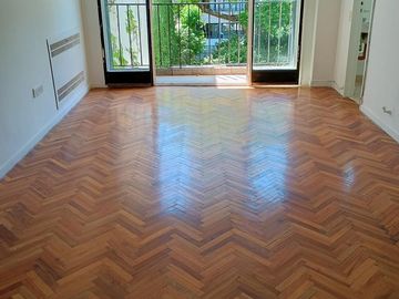 Venta Departamento 1 Ambiente con Balcón al Contrafrente en Recoleta