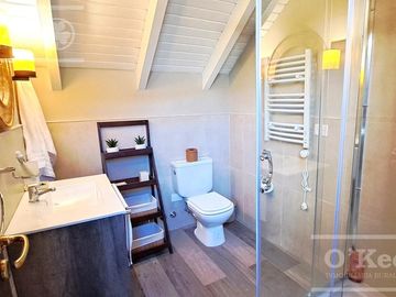 Departamento en venta 4 ambientes,  Arelauquen, Bariloche.