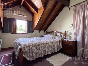 Casa Con Pileta En Dos Plantas En Venta  - Colón Entre Rios.