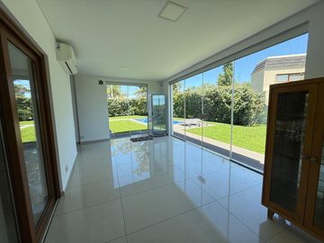 Casa en  venta en Barrio cerrado Hudson Park