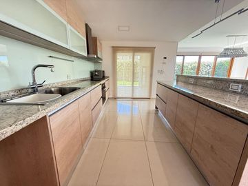 Casa en  venta en Barrio cerrado Hudson Park