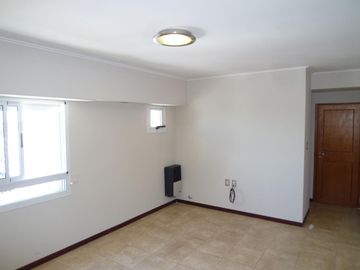 Semipiso céntrico