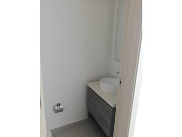 APARTAMENTO EN VENTA EN SECTOR GENOVES