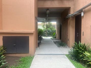 Departamento en Vicente López con Terraza Propia, Cochera Cubierta y Amenities