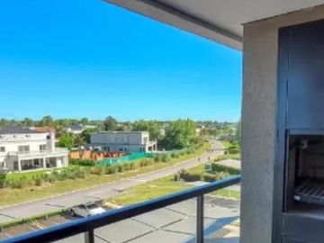 Casa en venta - 2 Dormitorios 2 Baños - Cochera - 81Mts2 - Canning
