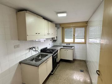 Departamento con Cochera