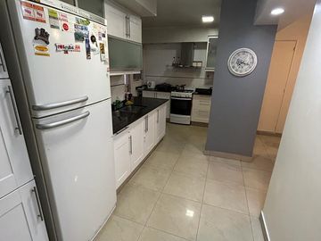 En venta departamento de categoria en Muñecas al 600 Barrio Norte