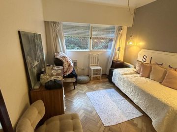 En venta departamento de categoria en Muñecas al 600 Barrio Norte
