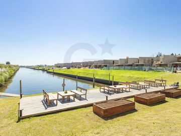 Terreno en  Venta Barrio Náutico Marinas H
