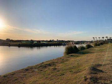 Terreno en  Venta Barrio Náutico Marinas H