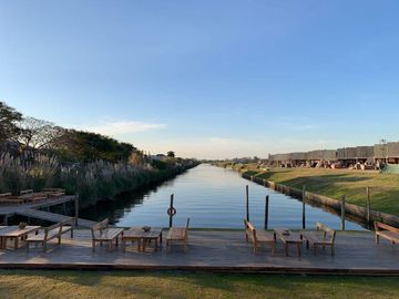 Terreno en  Venta Barrio Náutico Marinas H