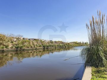 Terreno en  Venta Barrio Náutico Marinas H