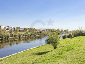 Terreno en  Venta Barrio Náutico Marinas H