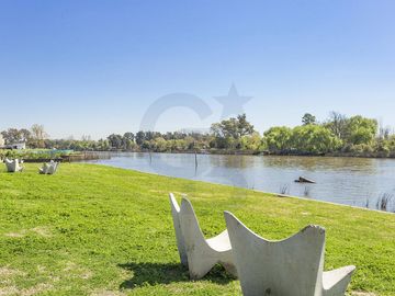 Terreno en  Venta Barrio Náutico Marinas H