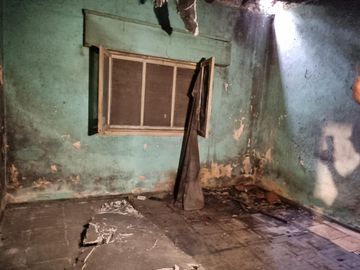 Venta Terreno con casa a reciclar - Ricardo Rojas- Tigre