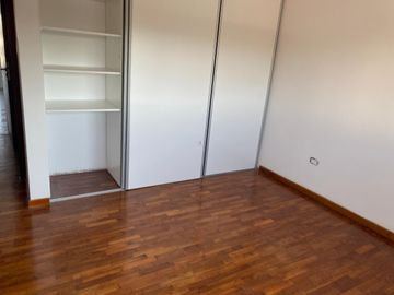 SEMIPISO A ESTRENAR AL FRENTE