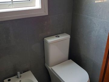 SEMIPISO A ESTRENAR AL FRENTE