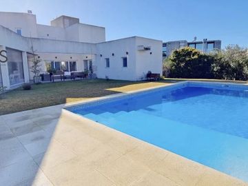 Venta casa Terravista 4 dormitorios oportunidad