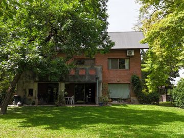 Hermosa Casa en Bo. Fincas d/Lago - Maschwitz - Escobar - Posibilidad de tomar prop.