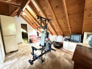Hermosa Casa en Bo. Fincas d/Lago - Maschwitz - Escobar - Posibilidad de tomar prop.
