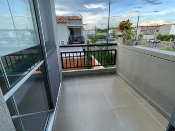 Venta De Casa En Ciudad Country Alondra Jamundi