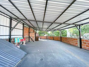 Venta De Casa Externa Esquinera Bifamiliar  Sur Cali