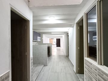 Se Vende Casa De 4 Pisos En Paseo Los Almendros, Cali- Valle Del Cauca