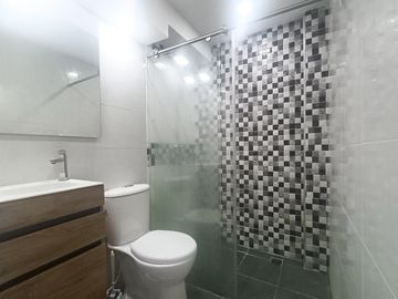 Se Vende Casa De 4 Pisos En Paseo Los Almendros, Cali- Valle Del Cauca