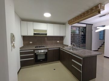 Vendo Casa Condominio En El Barrio Valle Del Lili
