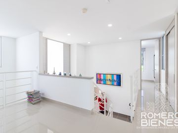 Venta Hermosa Casa En La Morada