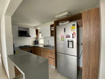 Vendo Apartamento Moderno E Iluminado, Piso 7, Conjunto Residencial Palmares De Verde Alfaguara Etapa 2 En Jamundí