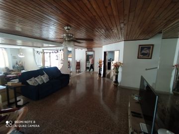 VENDO  CASA EN BARRIO LA CUMBRE BARRANQUILLA