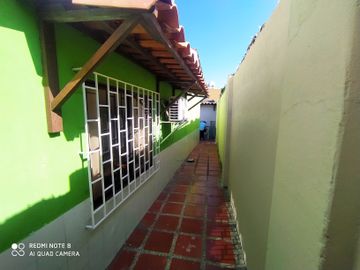 VENDO  CASA EN BARRIO LA CUMBRE BARRANQUILLA