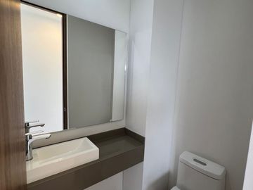 Apartamento En Venta - Zona Menga Conjunto Dko