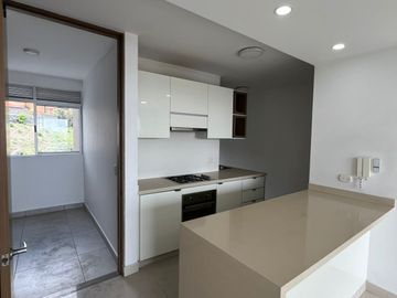 Apartamento En Venta - Zona Menga Conjunto Dko