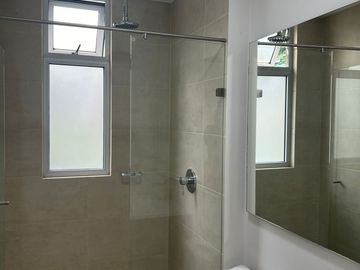 Apartamento En Venta - Zona Menga Conjunto Dko