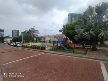 VENDO O ARRIENDO CASA CONJUNTO LA CASTELLANA REAL