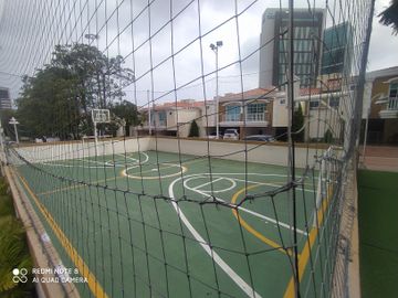 VENDO O ARRIENDO CASA CONJUNTO LA CASTELLANA REAL