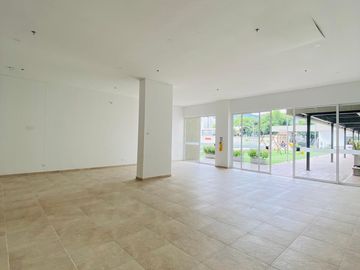 Vendo Apartamento Exclusiva  Zona Del Norte Edificio Portus 3.52