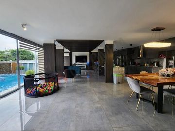 En Venta Casa De Lujo En Santa Mónica, Cali